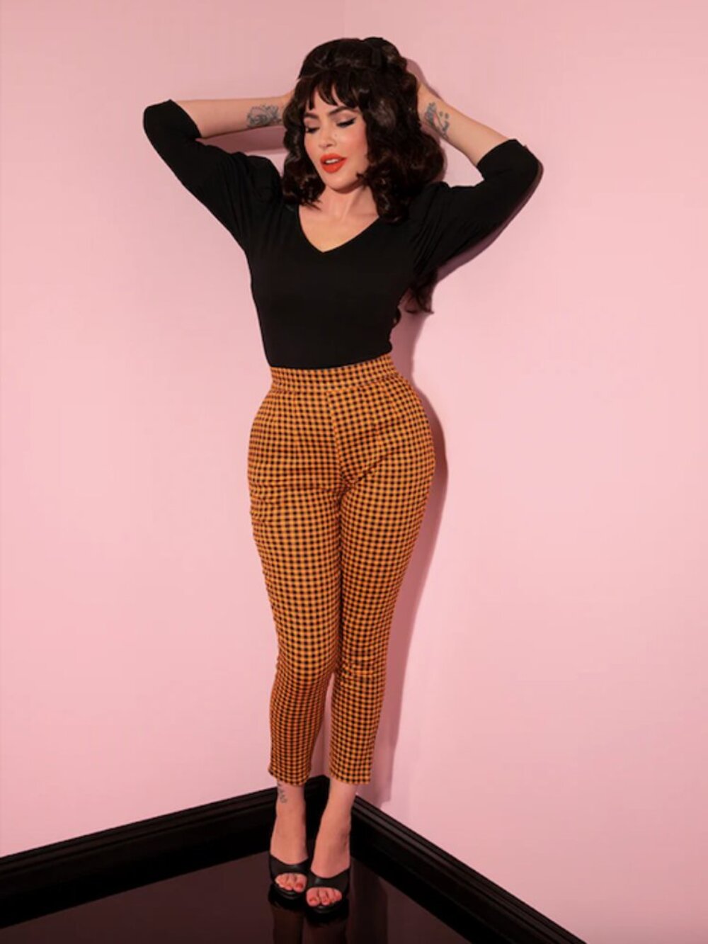 NEW Vixen by Micheline Pitt Cigarette Pants Pumpkin Orange & Black Gingham Small